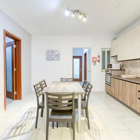 Appartement Charming 3br Steps From The Promenade By 360 Estates